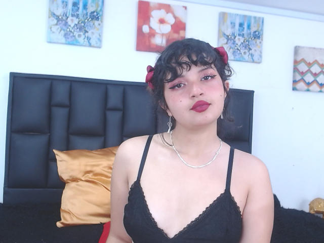 CloeParker - Live sex cam - 23128557