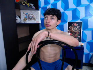 ChrisJustiin - Live sex cam - 23129649