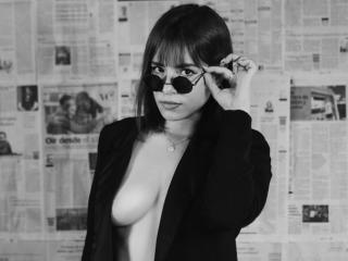 MiaTabasco - Live sex cam - 23129813