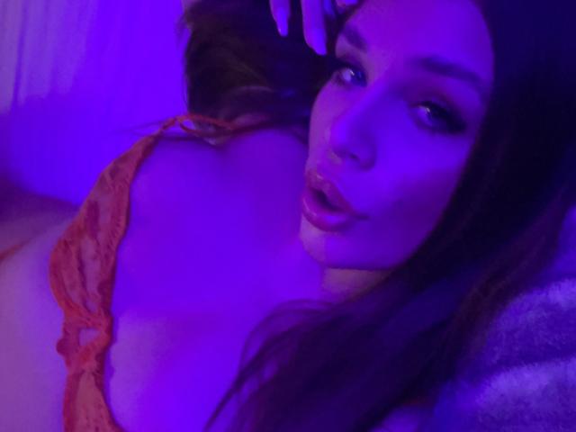 IvyRowa - Sexe cam en vivo - 23131393