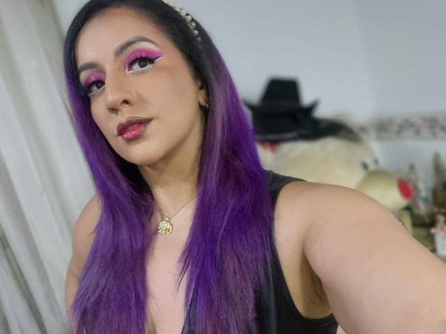 AndreaSharick - Sexe cam en vivo - 23132505