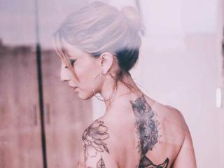 MiahParker - Live sex cam - 23133561
