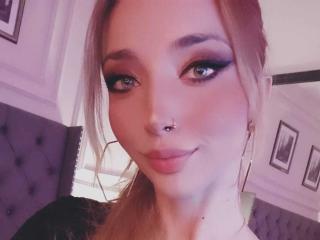 MiahParker - Live sex cam - 23133577