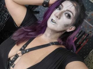 AndreaSharick - Live sex cam - 23133653