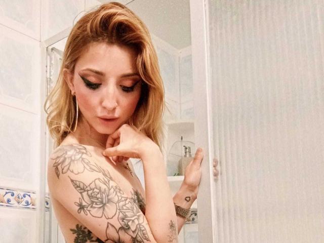 MiahParker - Live sex cam - 23134753