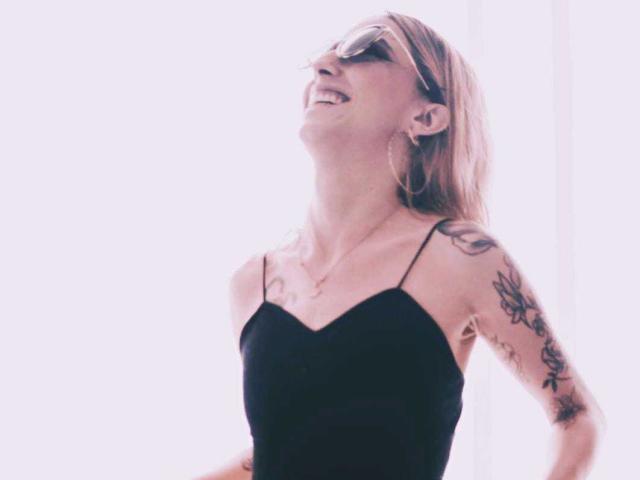 MiahParker - Live porn &amp; sex cam - 23134761