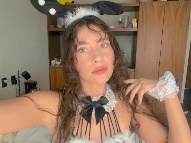 CelesteAmara - Live Sex Cam - 23140129