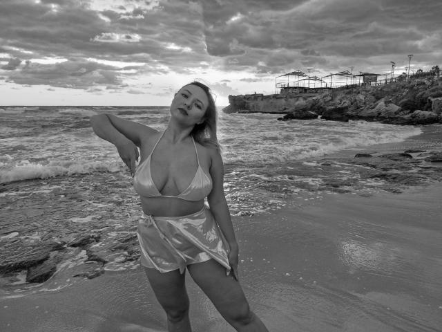 SallyVerda - Live porn &amp; sex cam - 23140985