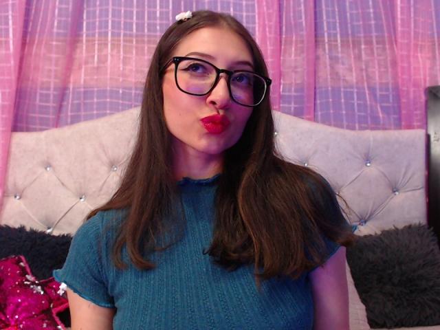 ElizabethMorrison - Live sex cam - 23141057