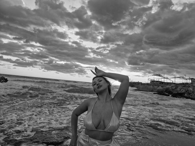 SallyVerda - Sexe cam en vivo - 23141129