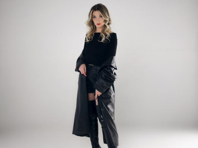 InvitingTina - Camera khiêu dâm &amp; quyến rũ trực tiếp - 23143097