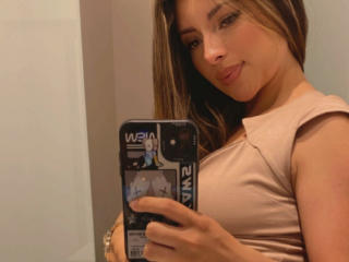 LaraHottie - Live sex cam - 23145841