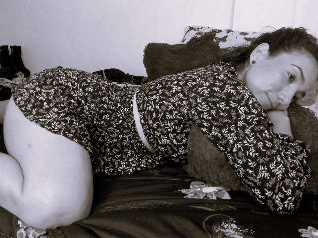 AmberDemons - Live sex cam - 23146985