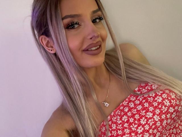 RheaI - Live porn &amp; sex cam - 23148001