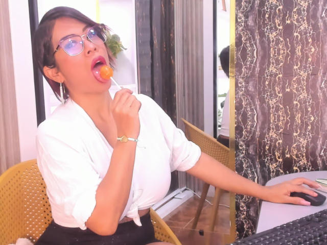 AlixLow - Porno na żywo i seks kamera - 23148341