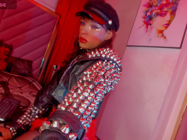 ErotickBellaTrix - Live sex cam - 23148613