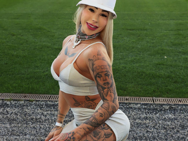 TatuadaSafadaHot - Live porn &amp; sex cam - 23149337