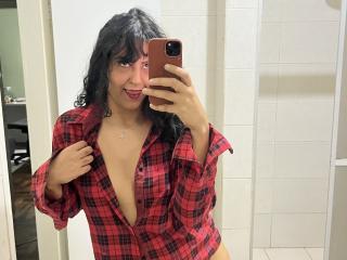 QueenMel - Live sex cam - 23151201