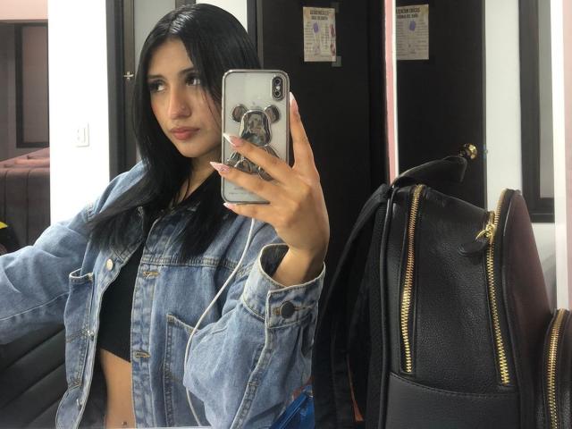 NickiClark - Sexe cam en vivo - 23151717