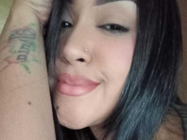 GinnaRouse - Live sex cam - 23155041
