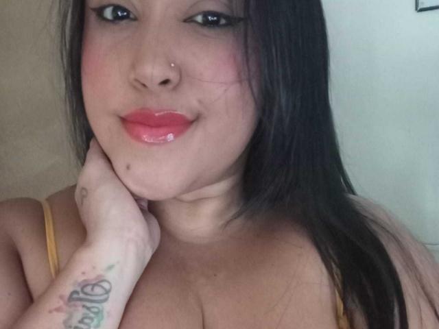 GinnaRouse - Live sex cam - 23155045