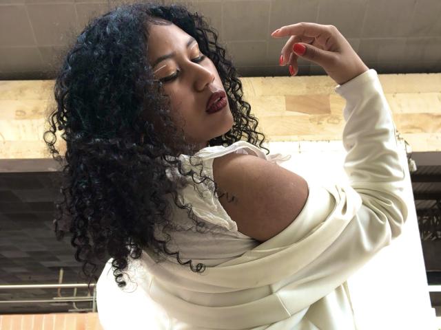 SophieSonyas - Sexe cam en vivo - 23155281