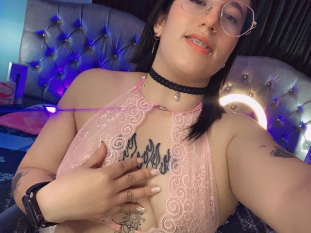 NatalieHarris - Live porn &amp; sex cam - 23155965