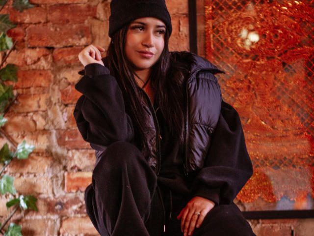 KallyMyller - Live sex cam - 23156993