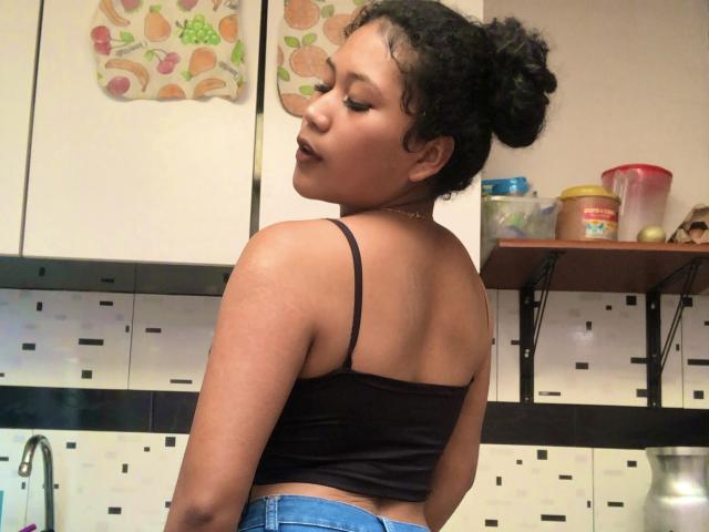 SophieSonyas - Sexe cam en vivo - 23158409