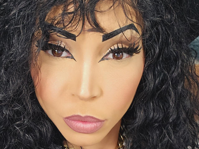 SquirtLatinQueen - Live porn &amp; sex cam - 23159453