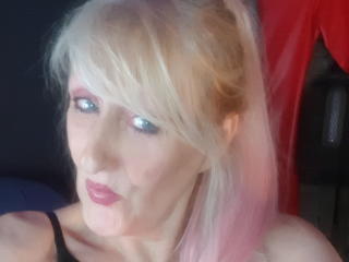 LadyHazel - Live porn & sex cam - 23160785