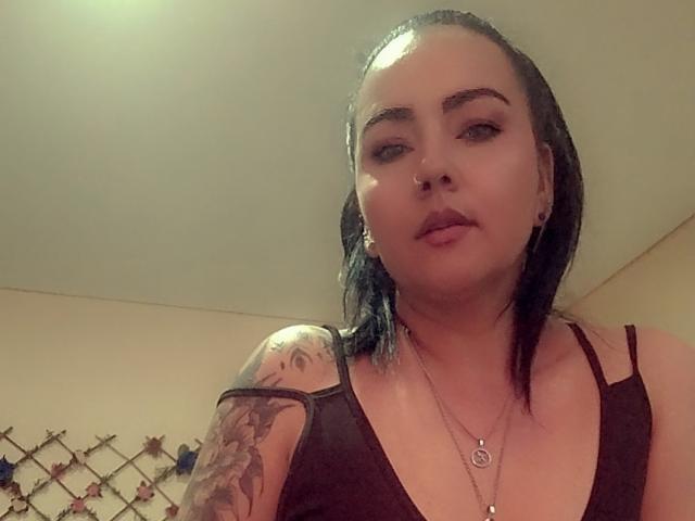 MonicaLuci - Live sex cam - 23164045