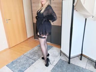 Rassige-Frau - Live sex cam - 23164161
