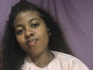 Noelline - Live sex cam - 23171361