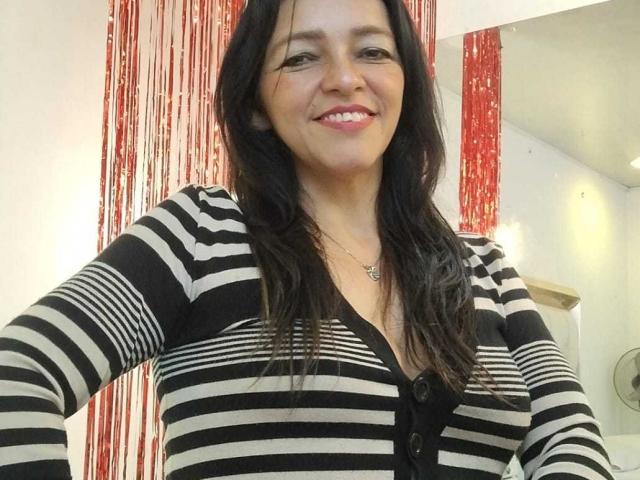 CarollMiiss - Sexe cam en vivo - 23172121