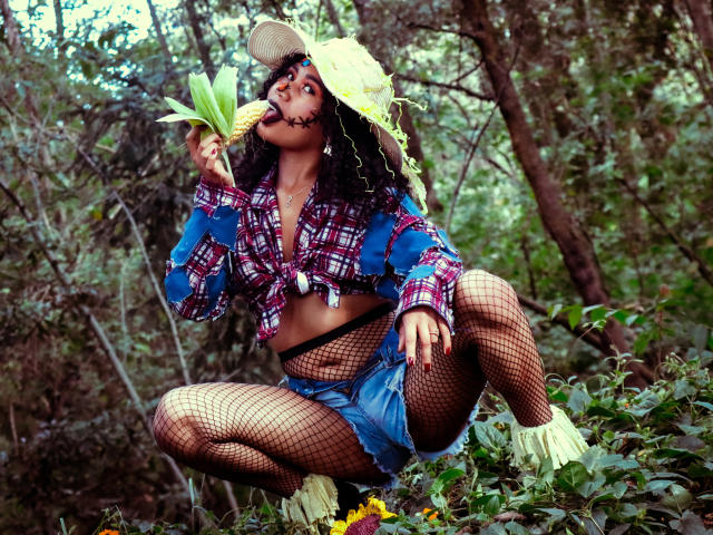 SophieSonyas - Live Sex Cam - 23172985