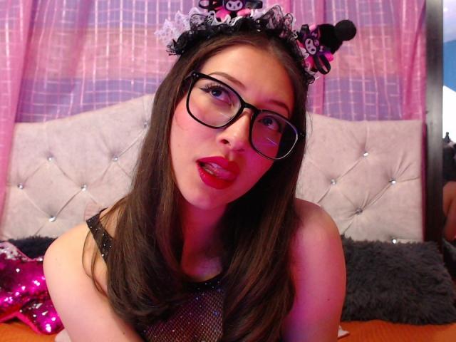ElizabethMorrison - Live Sex Cam - 23174357