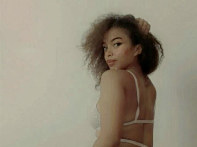 AshleyJoh - Sexe cam en vivo - 23174449