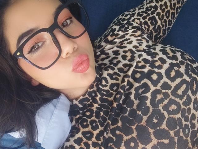 SquirtinGamy - Live sex cam - 23182493