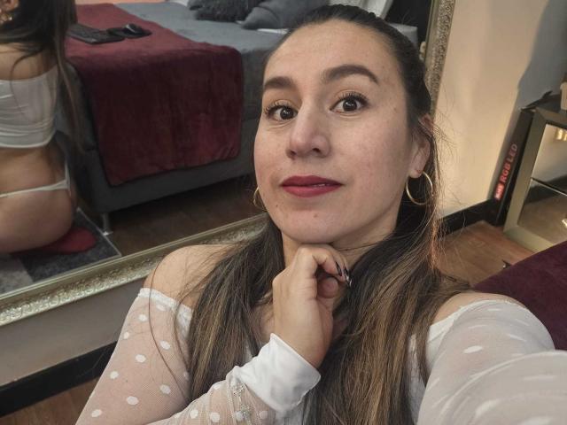 AliceDussan - Live Sex Cam - 23185549