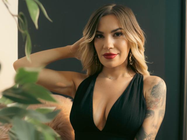 ZoeyMarie - Live porn &amp; sex cam - 23189709