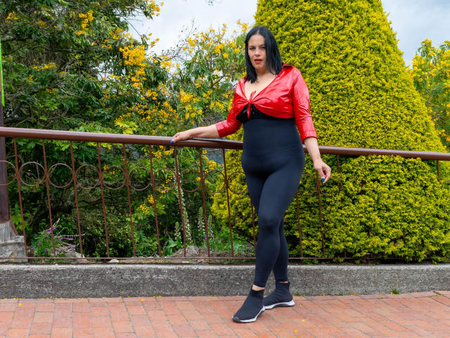 LizaRussell - Live porn &amp; sex cam - 23190109