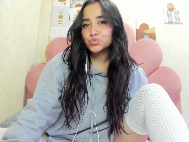 SlavicaX - Live porn &amp; sex cam - 23191569
