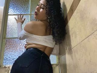SophieSonyas - Live Sex Cam - 23193373