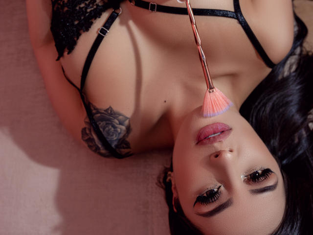 HannaMartinss - Live sex cam - 23194085