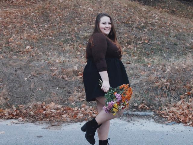 DaniellaGraceZZ - Live sexe cam - 23196853