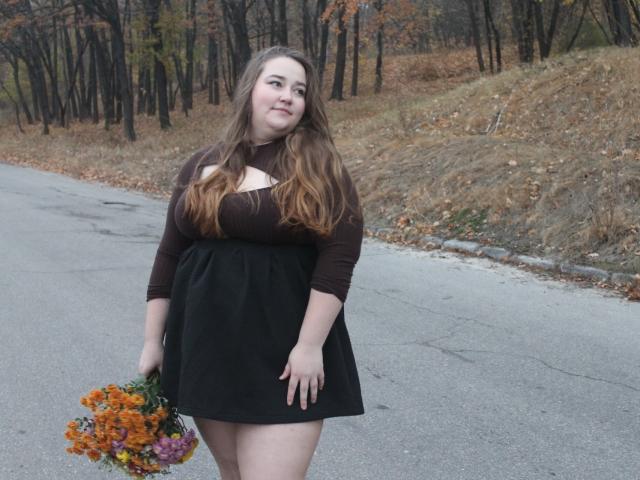 DaniellaGraceZZ - Live Sex Cam - 23196861