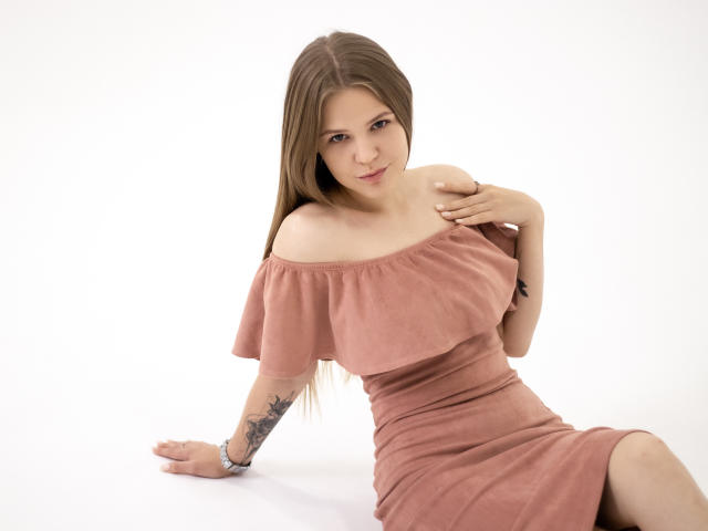 CindieCute - Live Sex Cam - 23198245