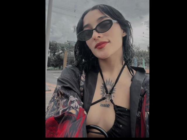 SalomeMille - Live sex cam - 23202377