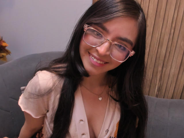 EvaMcAllister - Live sexe cam - 23209693